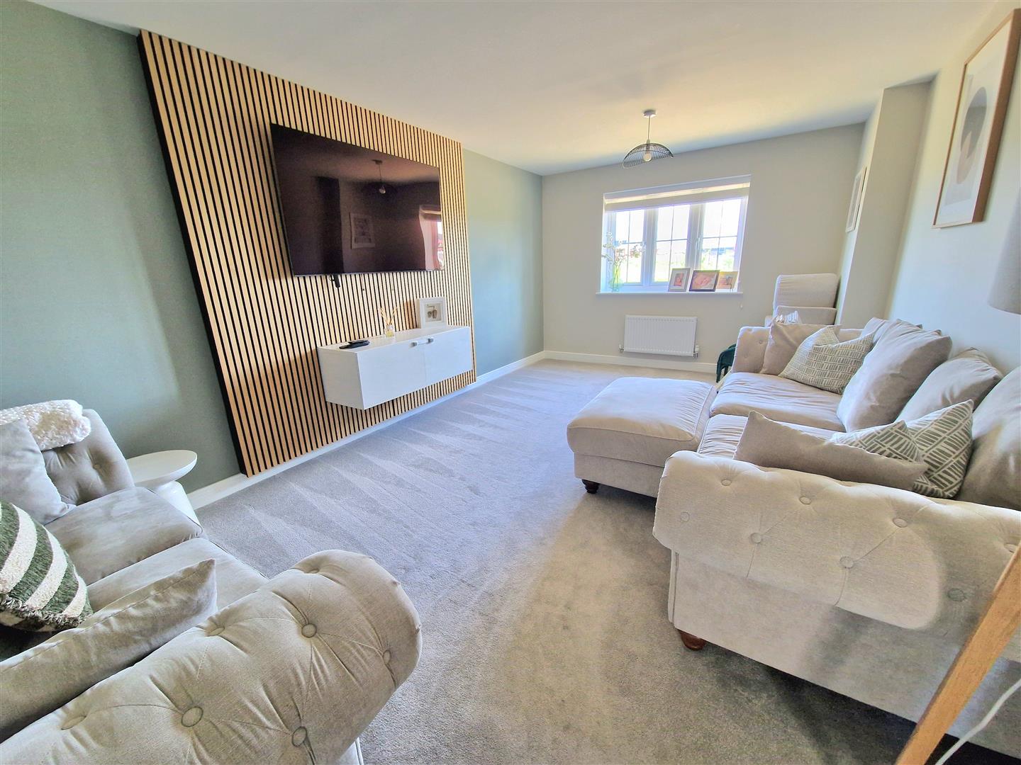 4 bed property in Pitchfork Way, Bedford